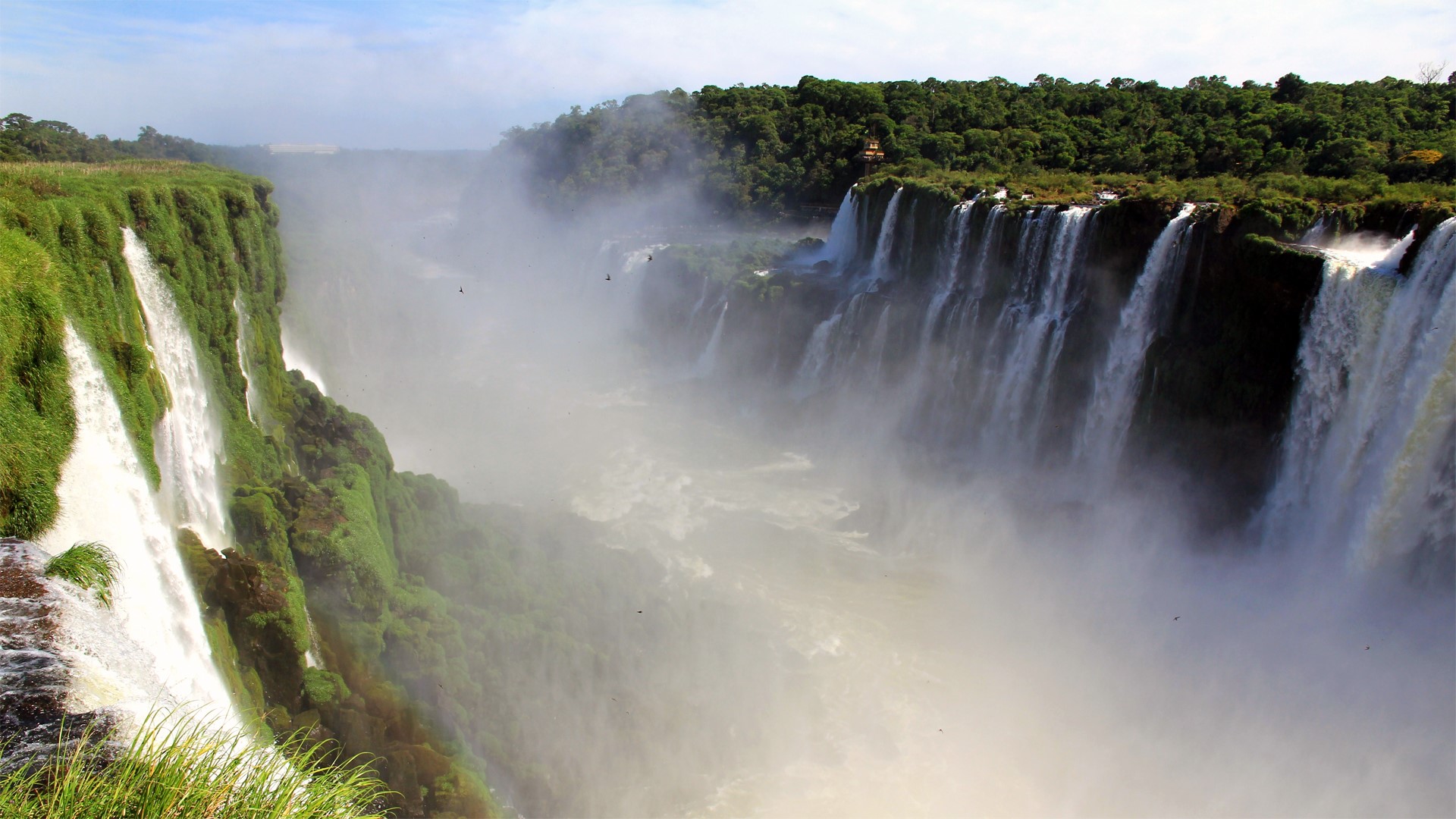 La Garganta del Diablo de las Cataratas del Iguazú en Argentina