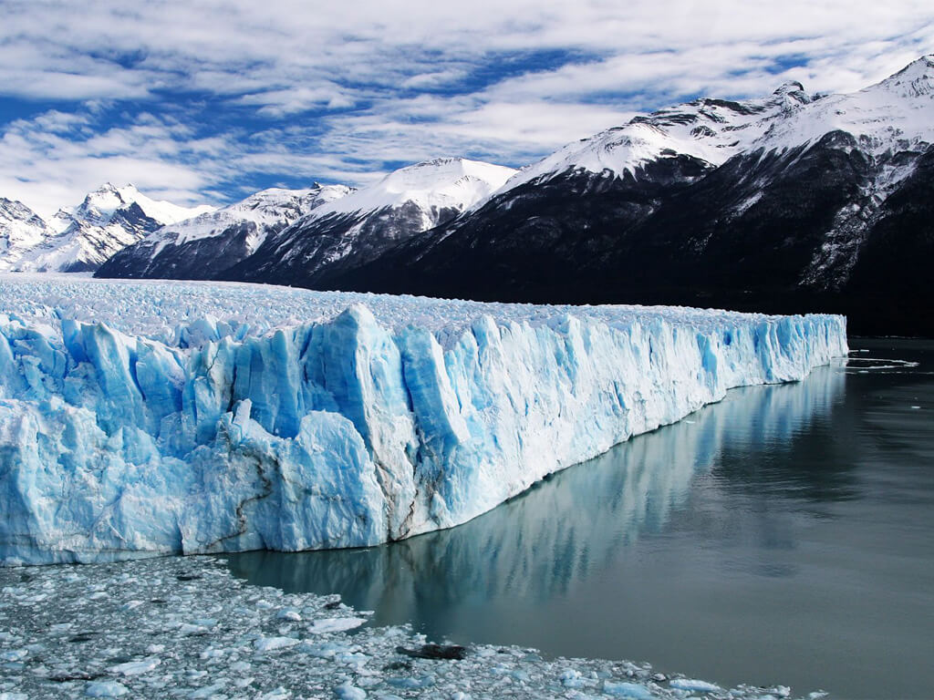 Le glacier Perito Moreno est une merveille en Argentine